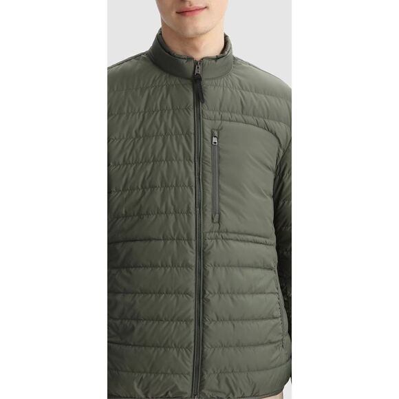 Woolrich Men’s Bering Quilted Jacket - Picture 10 of 11